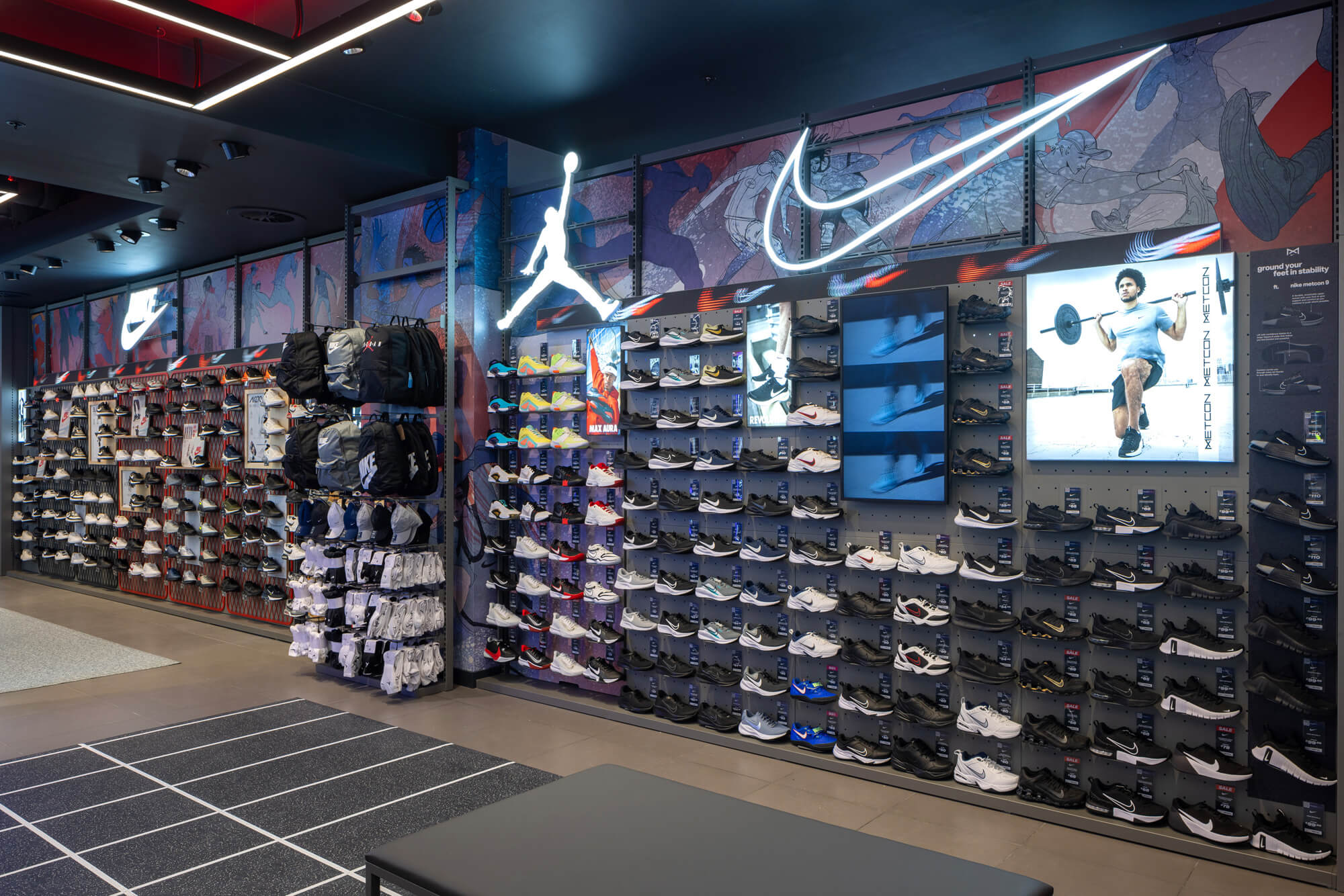 sports-direct-white-city