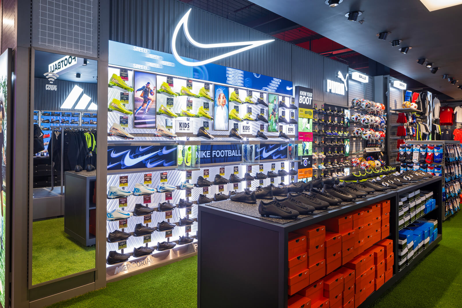 sports-direct-white-city